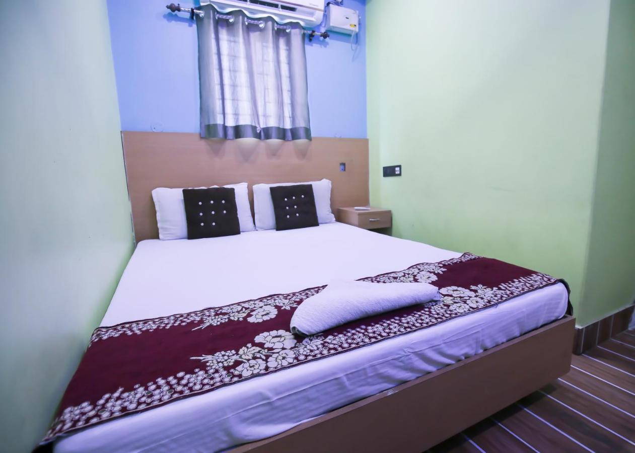 Hotel Hill View Гувахати Экстерьер фото